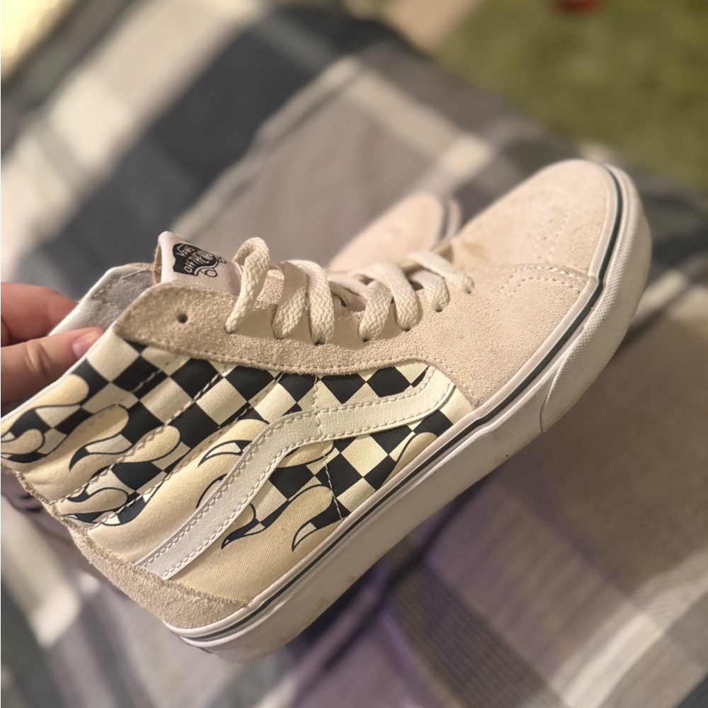 Vans SK8-Hi Checkerboard flames women’s